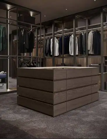 Dressing cabine avec �lot Olivieri sur mesure, tout le confort � l�italienne chez vous