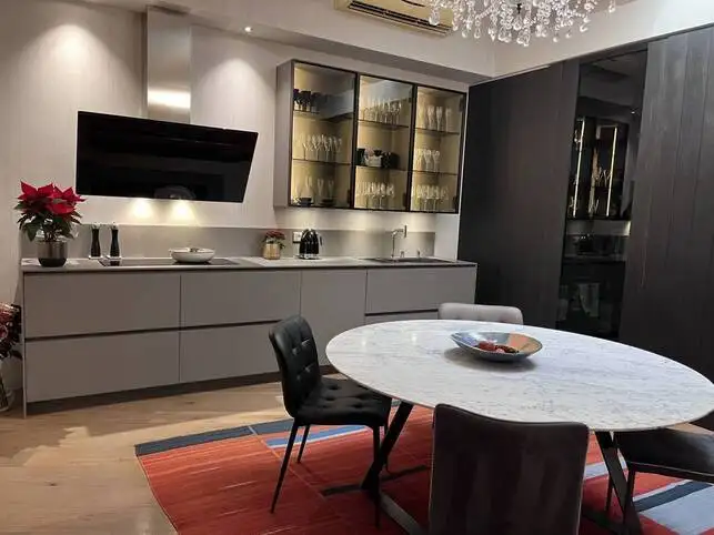 Votre magasin La Suite ... � Ollioules fait peau neuve