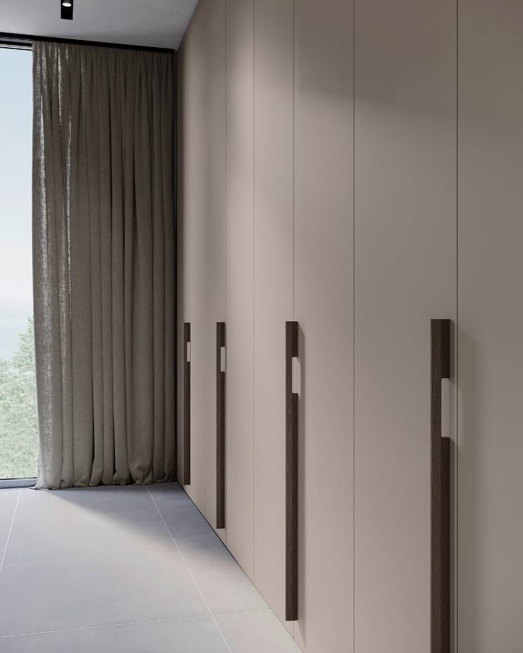 mur d'armoir dressing contemporain en bois laqué et porte battante